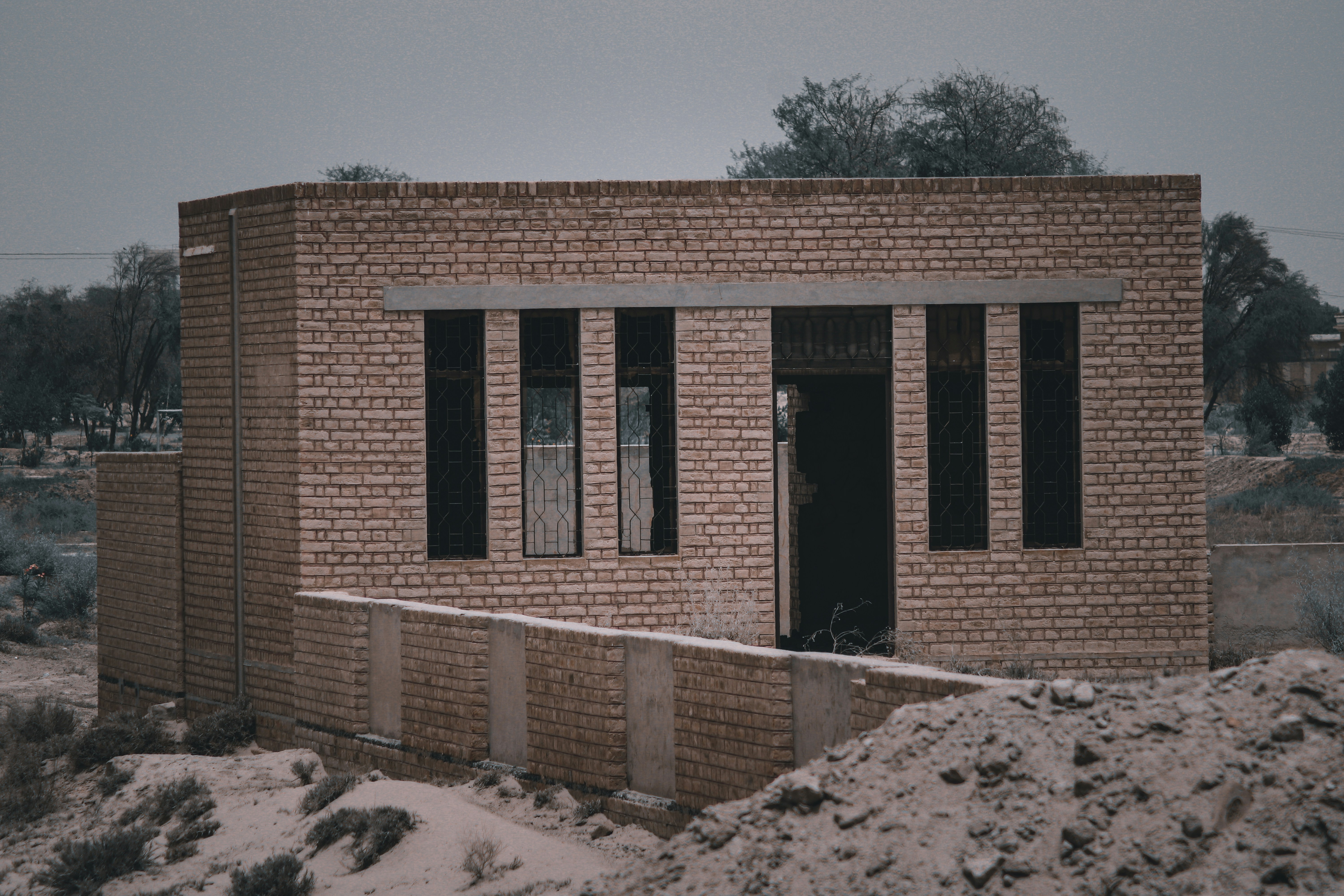 Brick construction project management